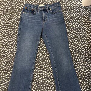 Madewell Mid-Rise Kick Out Jeans Size 28